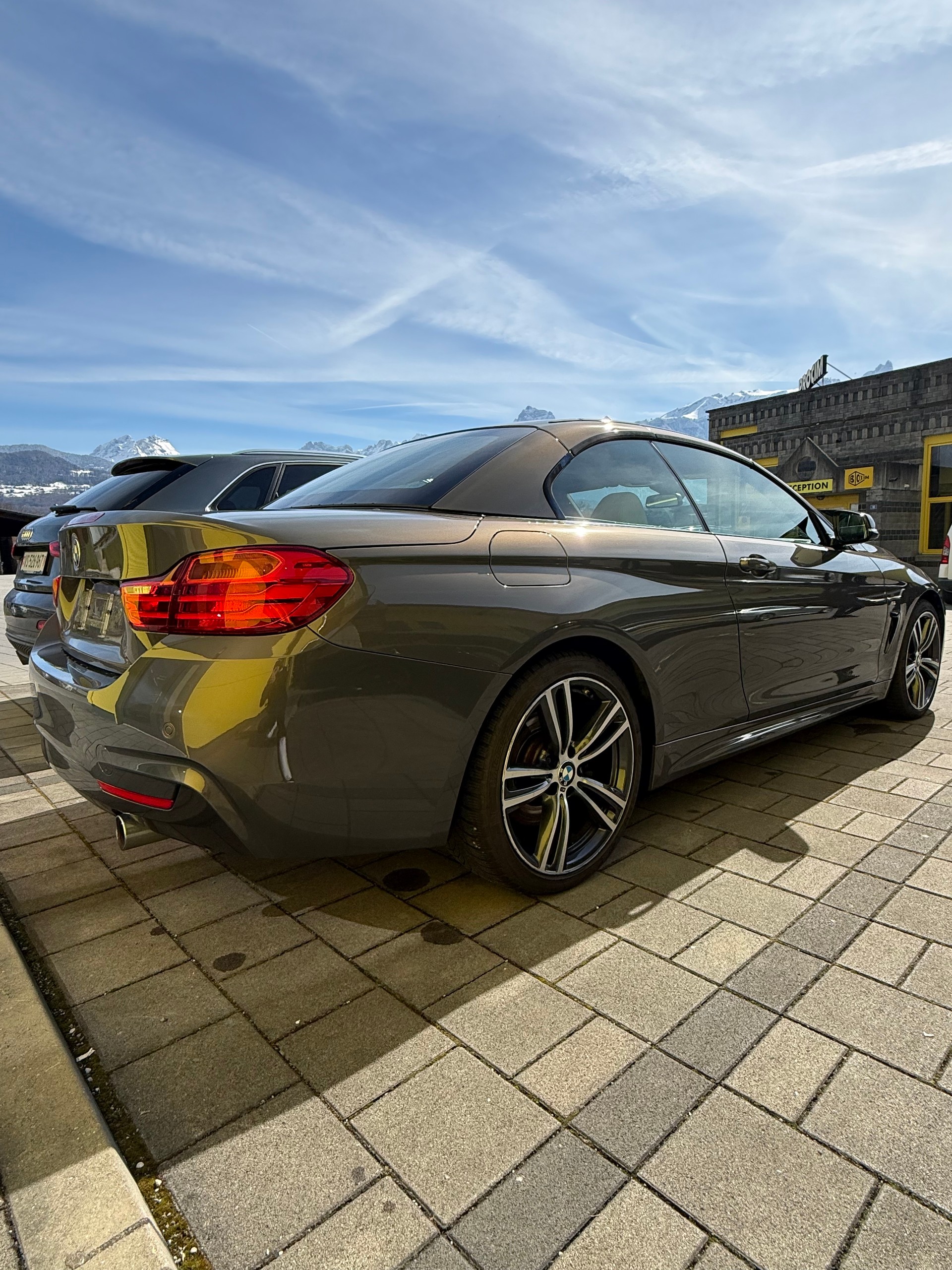 BMW 435i xDrive M sport cabrio-image-2