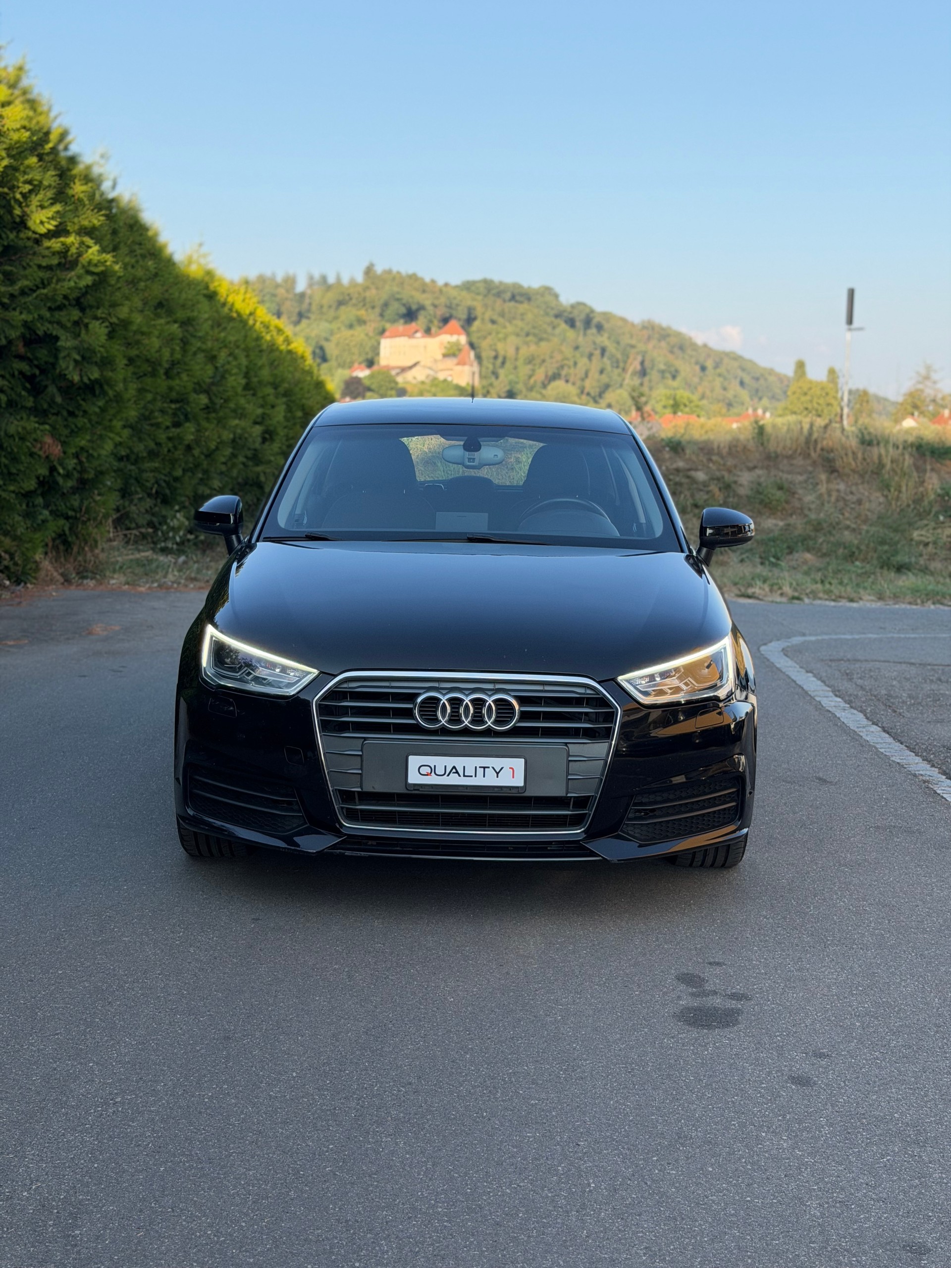 AUDI A1 Sportback 1.0 TFSI Design S-tronic-image-1