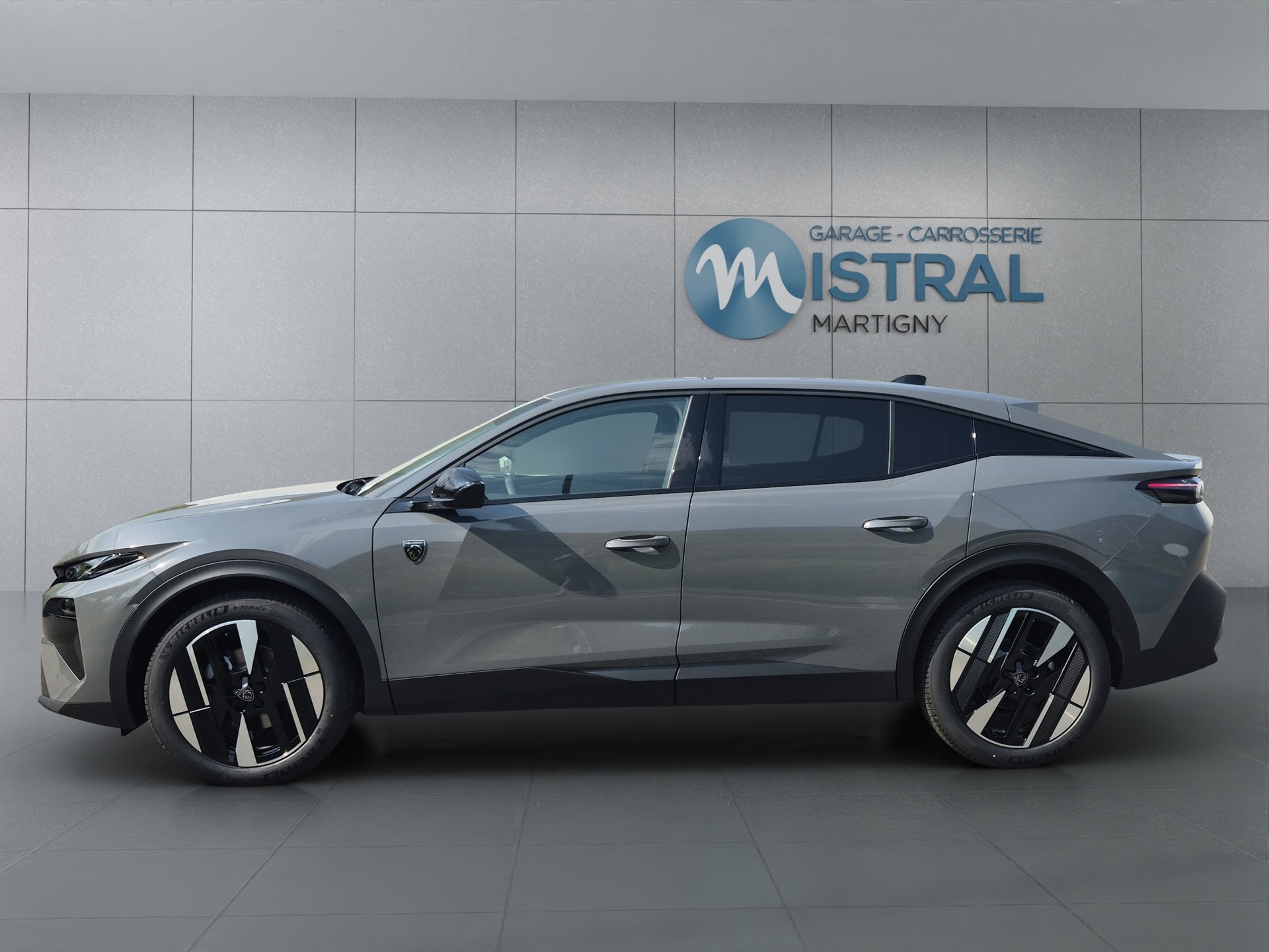 PEUGEOT 408 1.2 Hybrid GT Exclusive-showroom-element-2