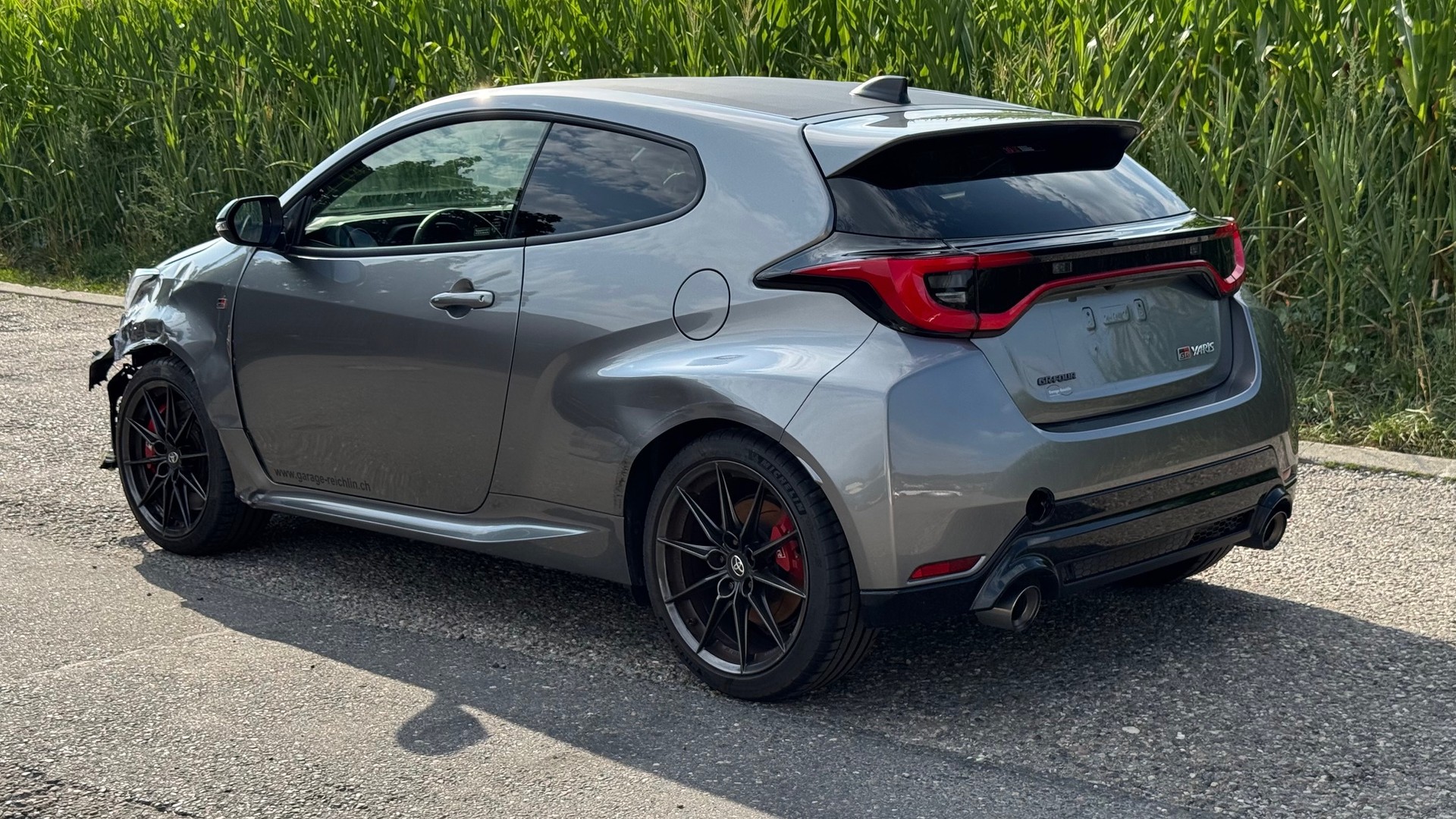 TOYOTA Yaris 1.6 GR Sport-image-4