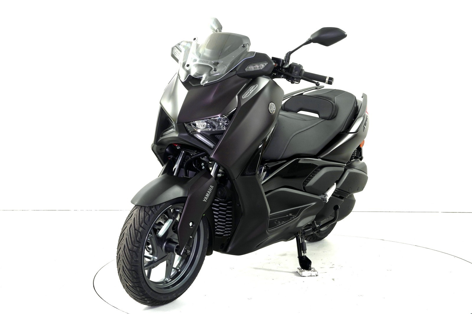YAMAHA X-Max 300 ABS Tech Max-showroom-element-2