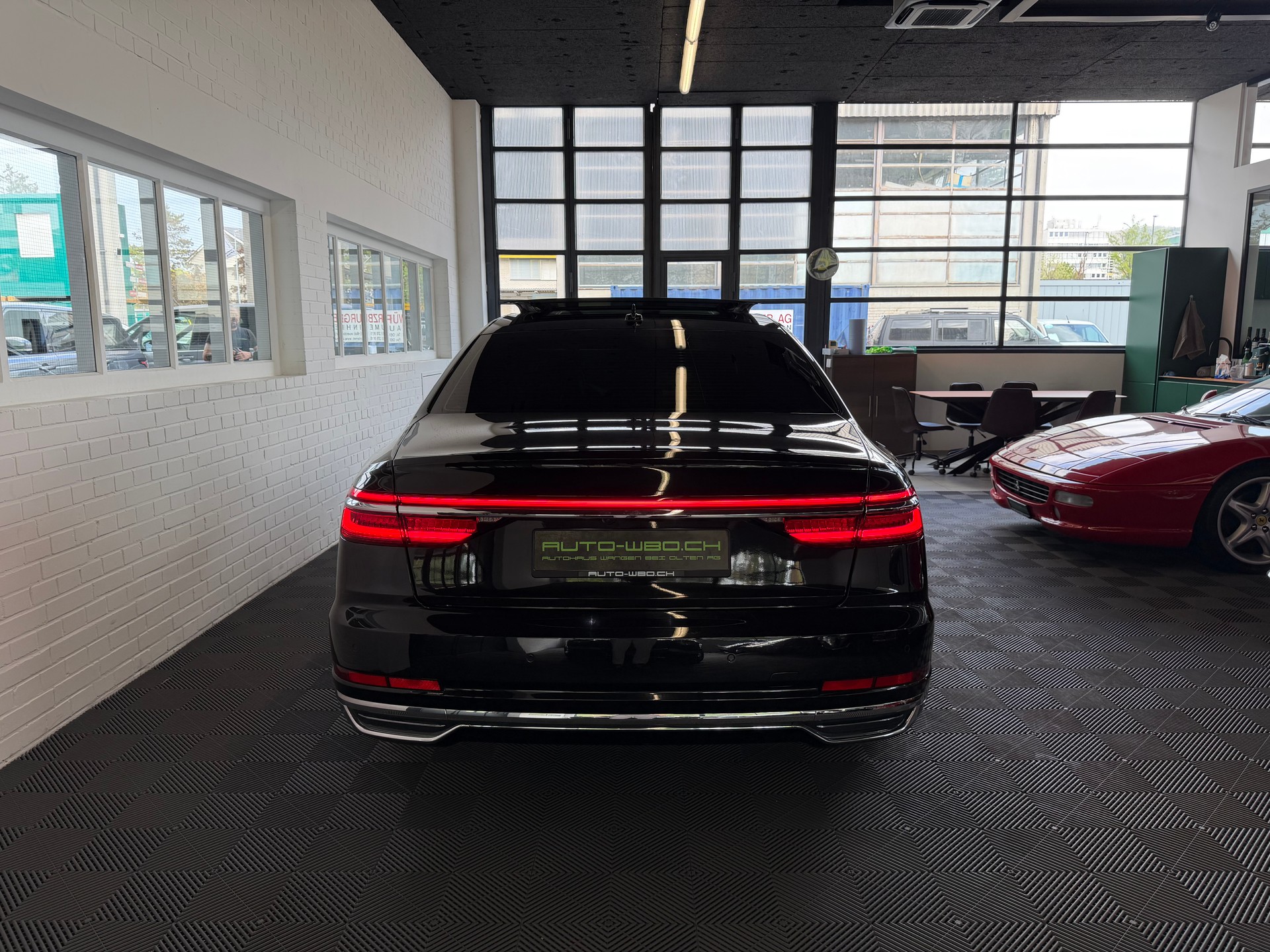 AUDI A8 50 TDI quattro tiptronic-image-3
