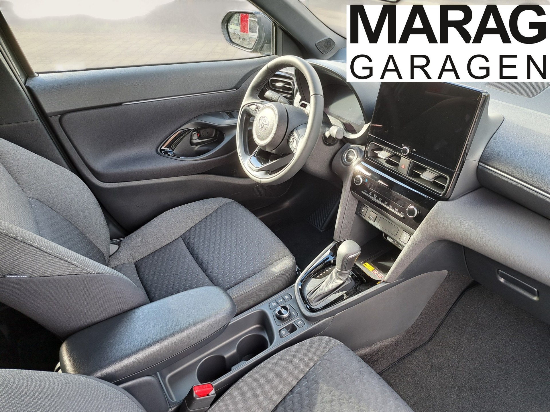 TOYOTA Yaris Cross 1.5 Trend AWDi e-CVT-image-4