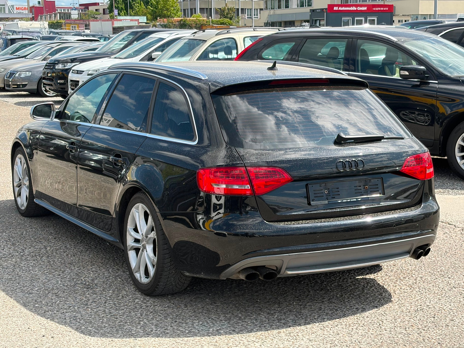 AUDI S4-image-4