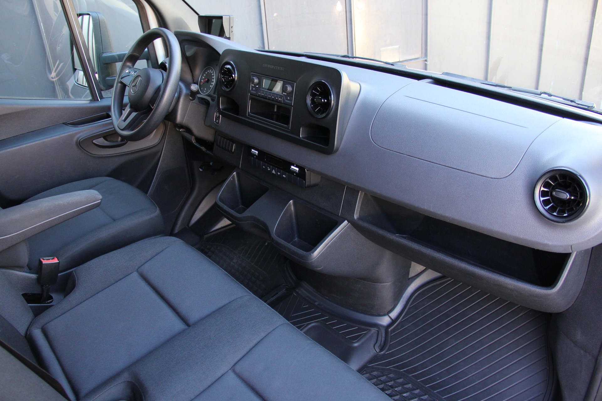 MERCEDES-BENZ Sprinter 317 CDI Standard 9G-TRONIC **AUTOMAT** **HEBEBÜHNE** **RÜCKFAHRKAMERA** **KLIMAAUTOMATIK** °°SOFORT-VERFÜGBAR°°-image-11