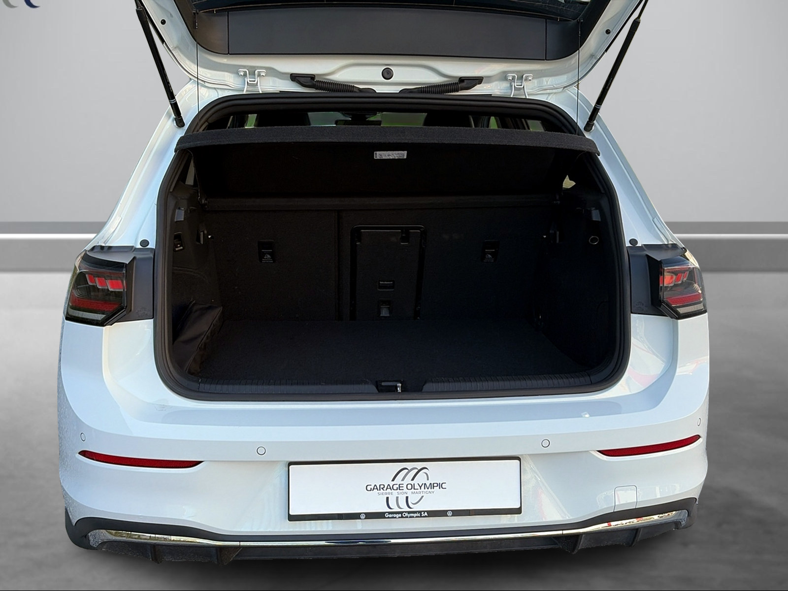 VW Golf 1.5 TSI PHEV GTE-image-6