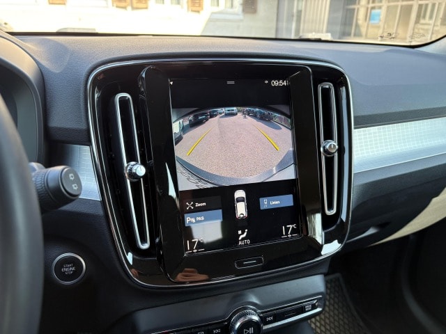 VOLVO XC40 1.5 T4 PiH Inscription Expression-image-10