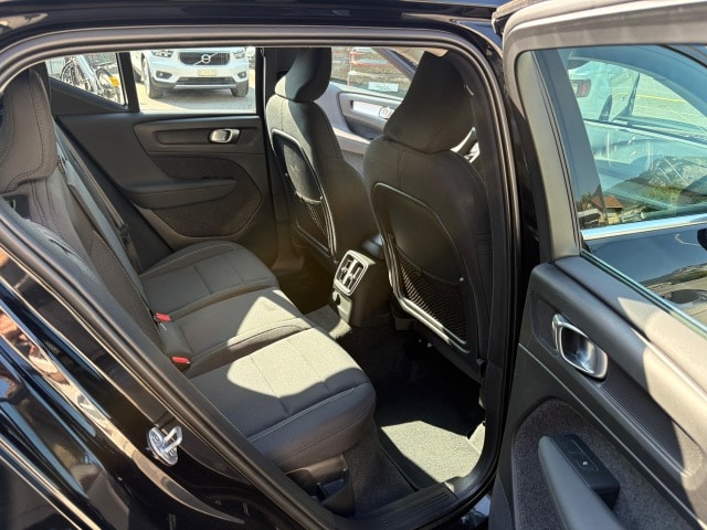 VOLVO XC40 1.5 T4 PiH Inscription Expression-image-6