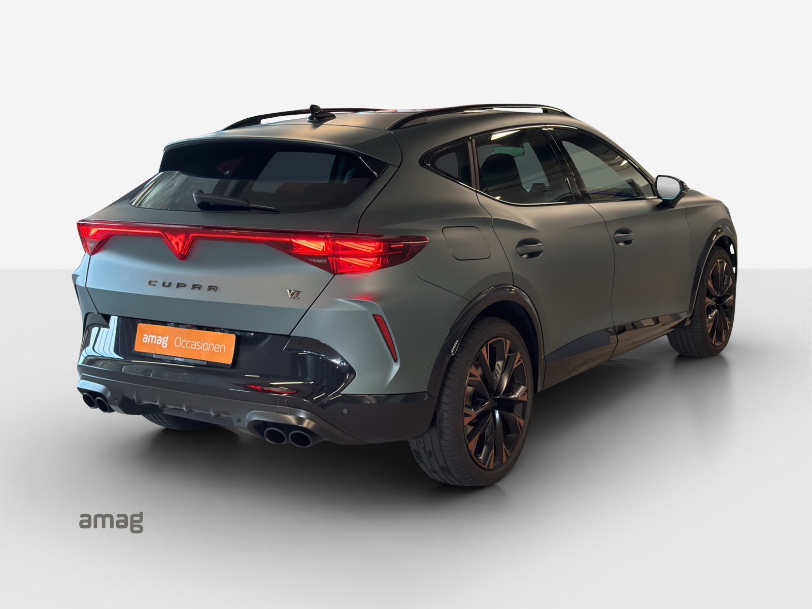 CUPRA Formentor 2.0TSI Black Symphony 4Drive DSG-image-4