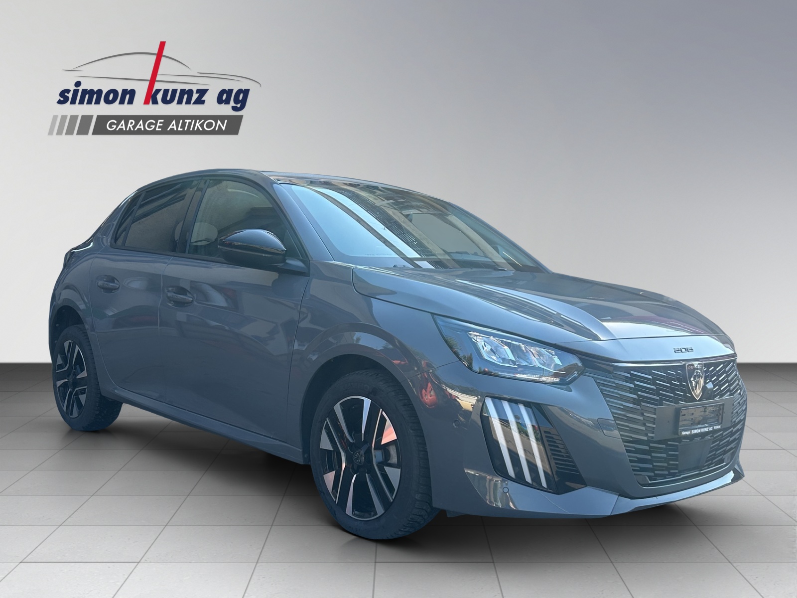 PEUGEOT 208 1.2 PureTech 100 Allure-image-8