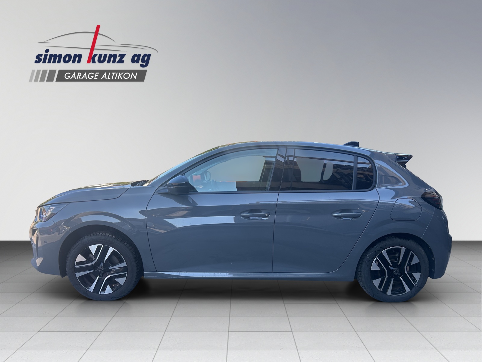 PEUGEOT 208 1.2 PureTech 100 Allure-image-3