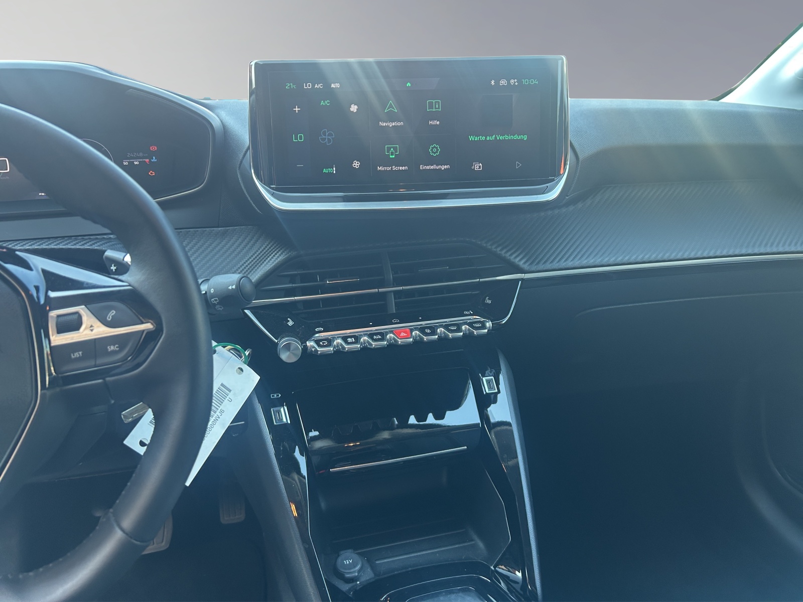 PEUGEOT 208 1.2 PureTech 100 Allure-image-14