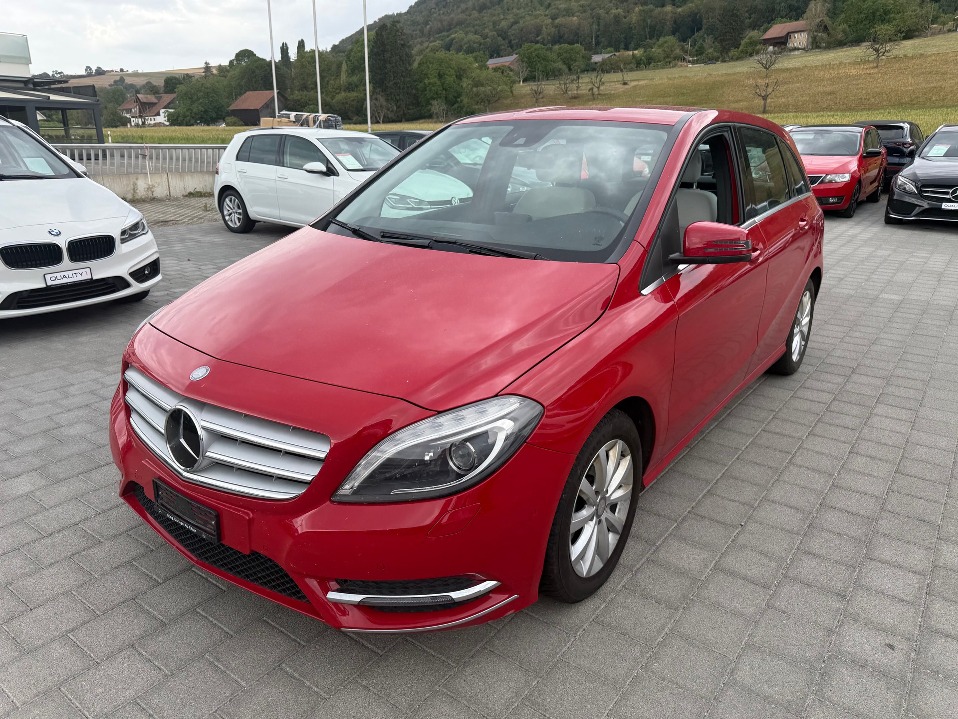 MERCEDES-BENZ B 220 4Matic 7G-DCT-image-5
