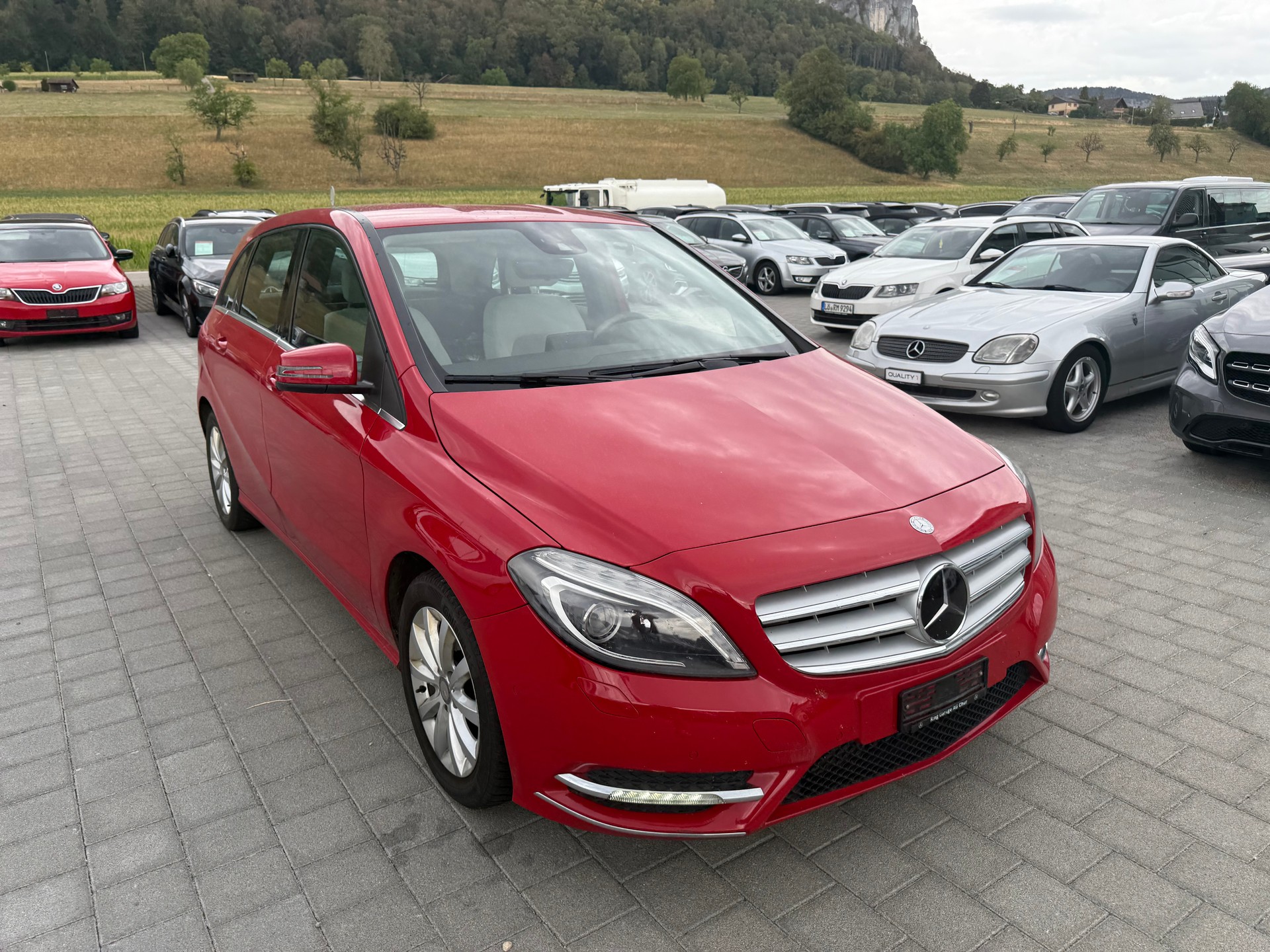 MERCEDES-BENZ B 220 4Matic 7G-DCT-image-6