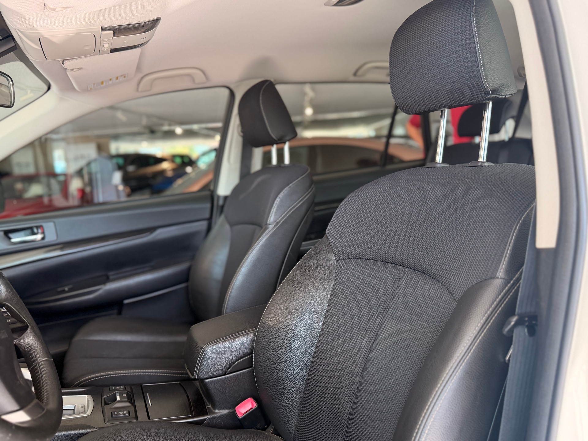 SUBARU Outback 2.0D SWISS EDITION AWD Lineartronic-image-11