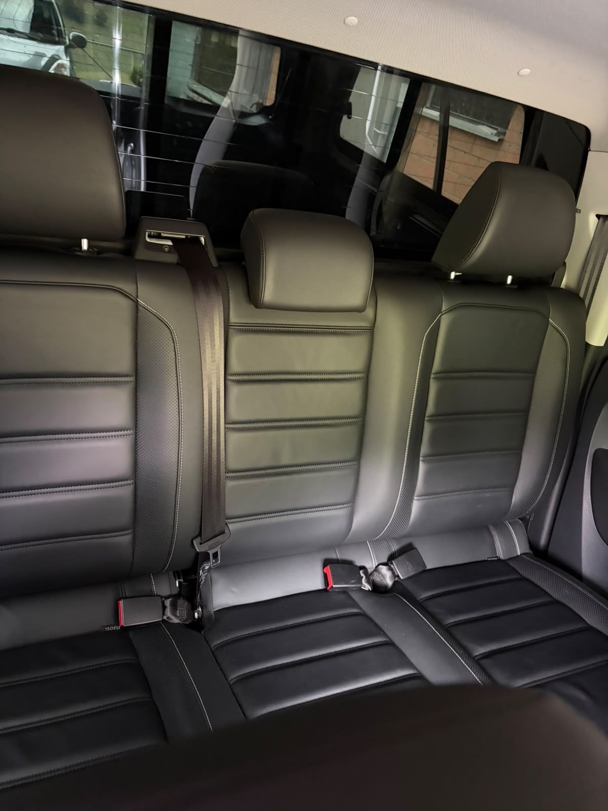 VW AMAROK-image-8