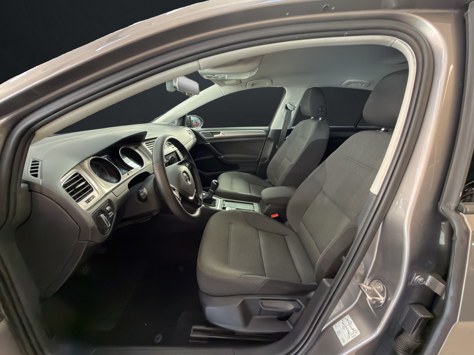 VW Golf 1.4 TSI Comfortline-image-11