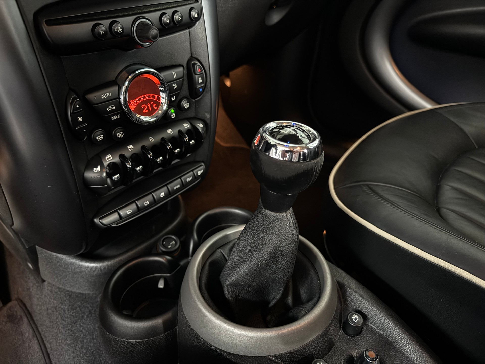 MINI Countryman Cooper S ALL4-image-9