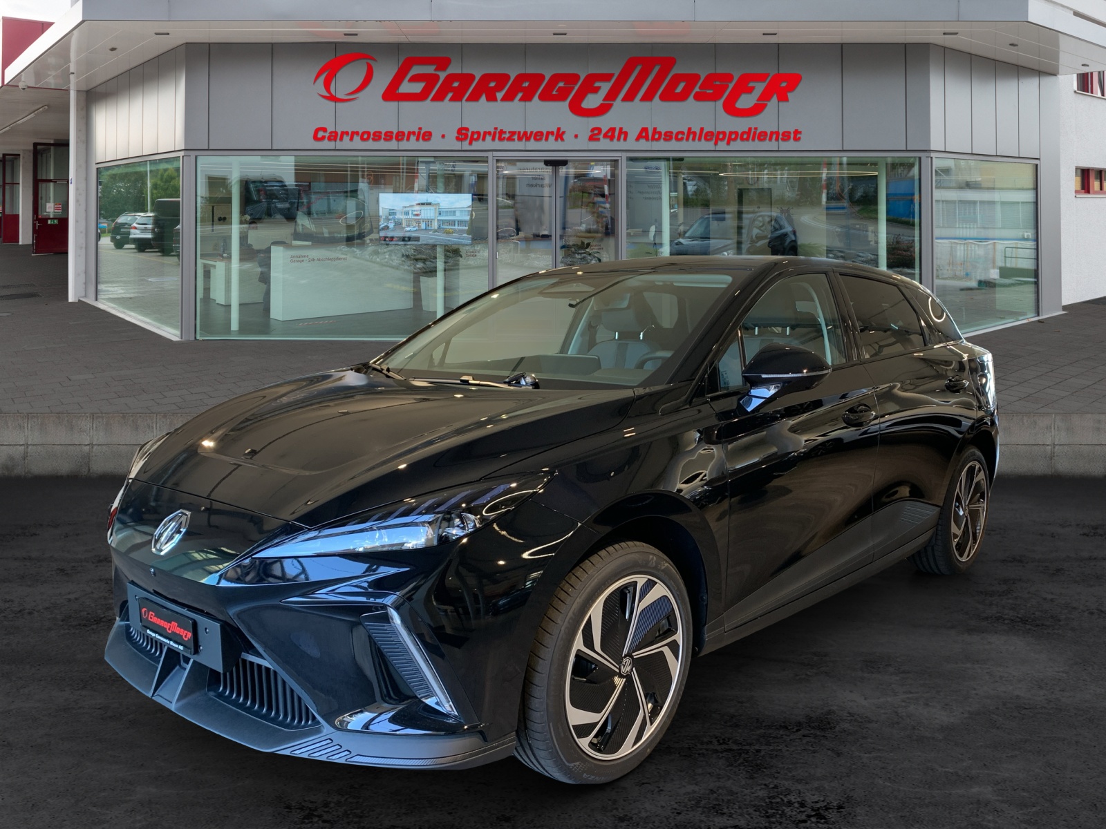 MG 4 77 kWh Premium — slika 1