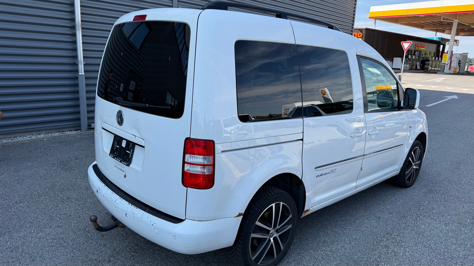 VW Caddy 2.0 TDI 4Motion Comfortline-image-2