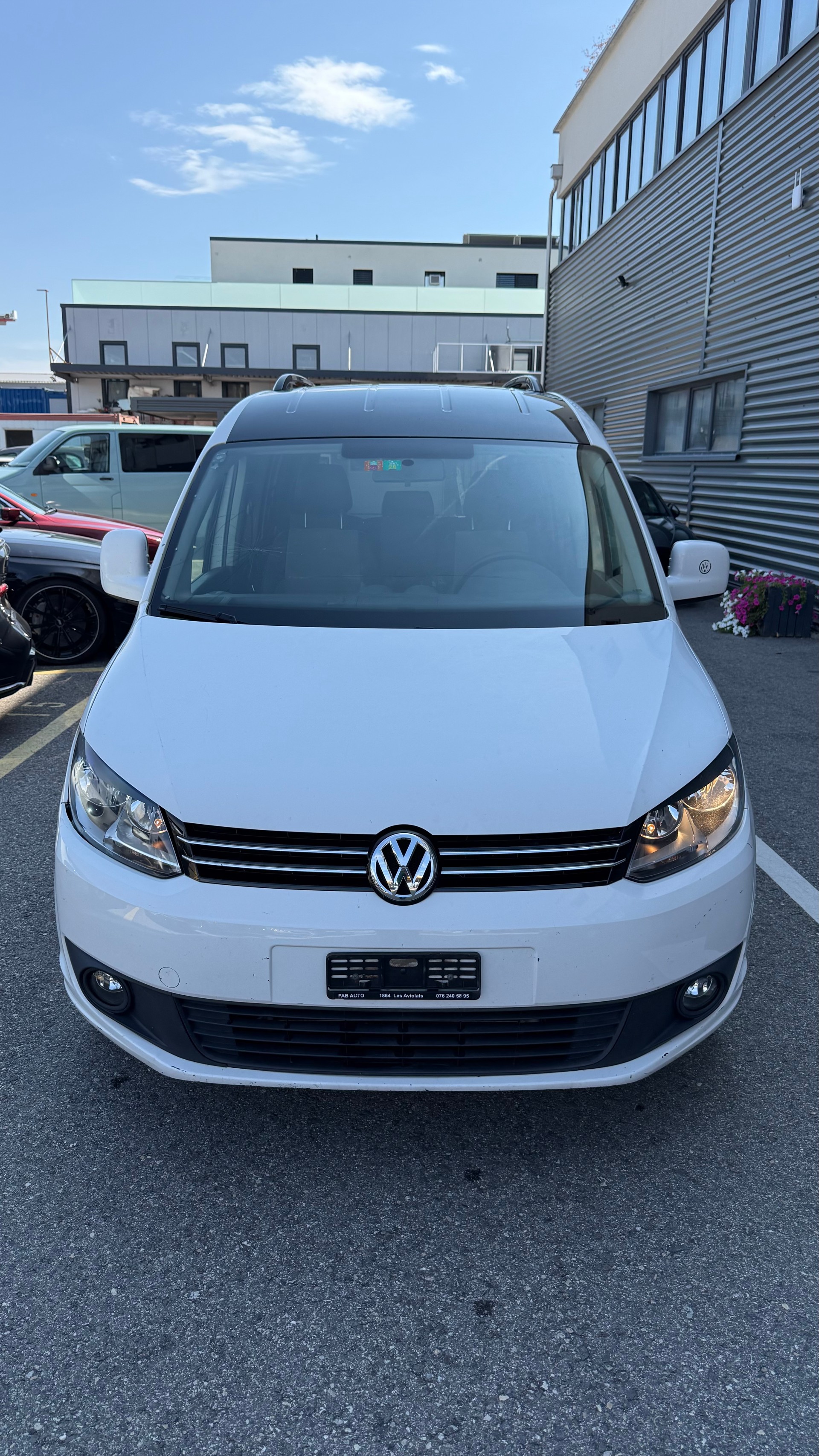 VW Caddy 2.0 TDI 4Motion Comfortline-image-0