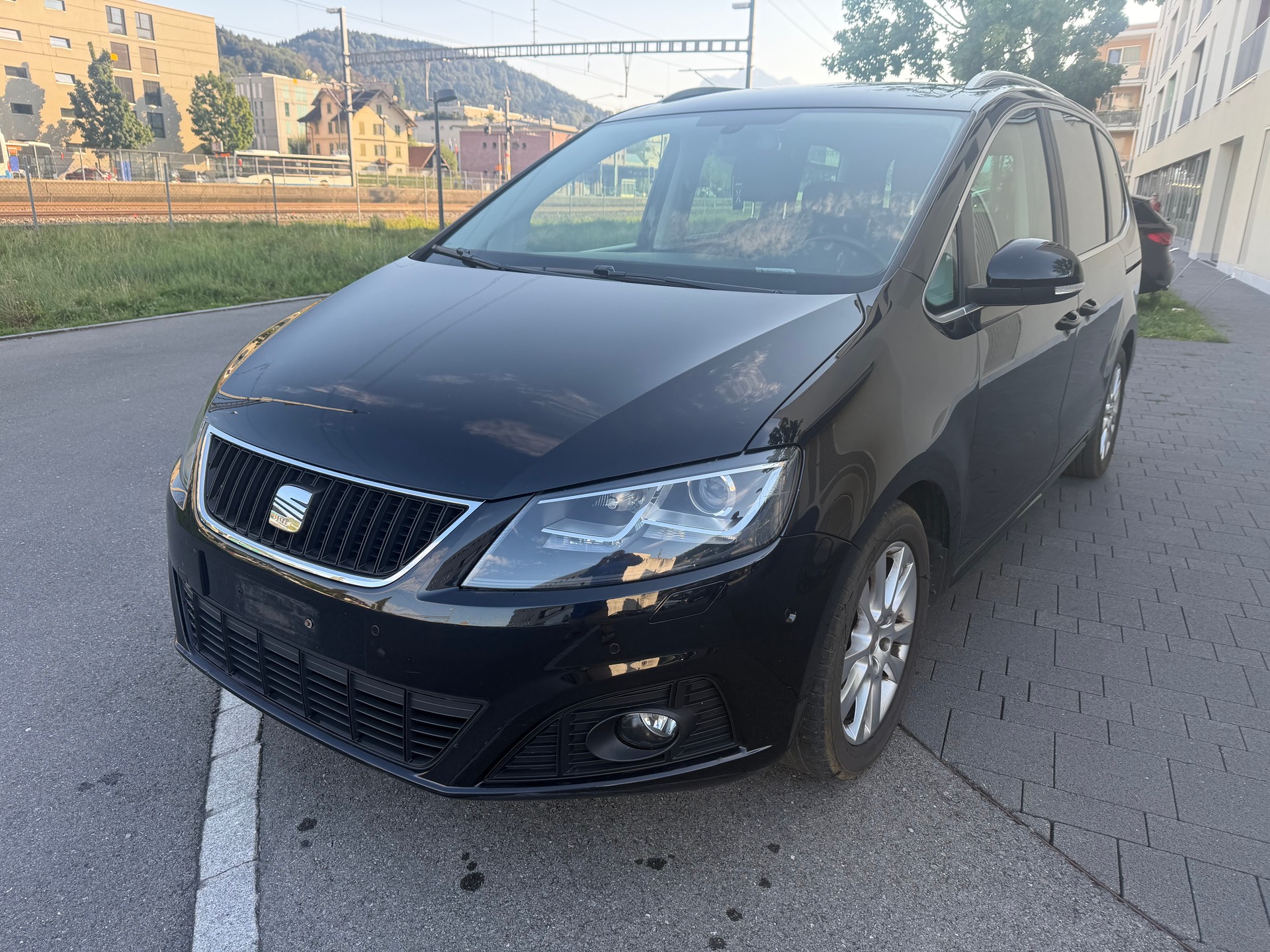 SEAT Alhambra 2.0 TDI Style Eco-image-0