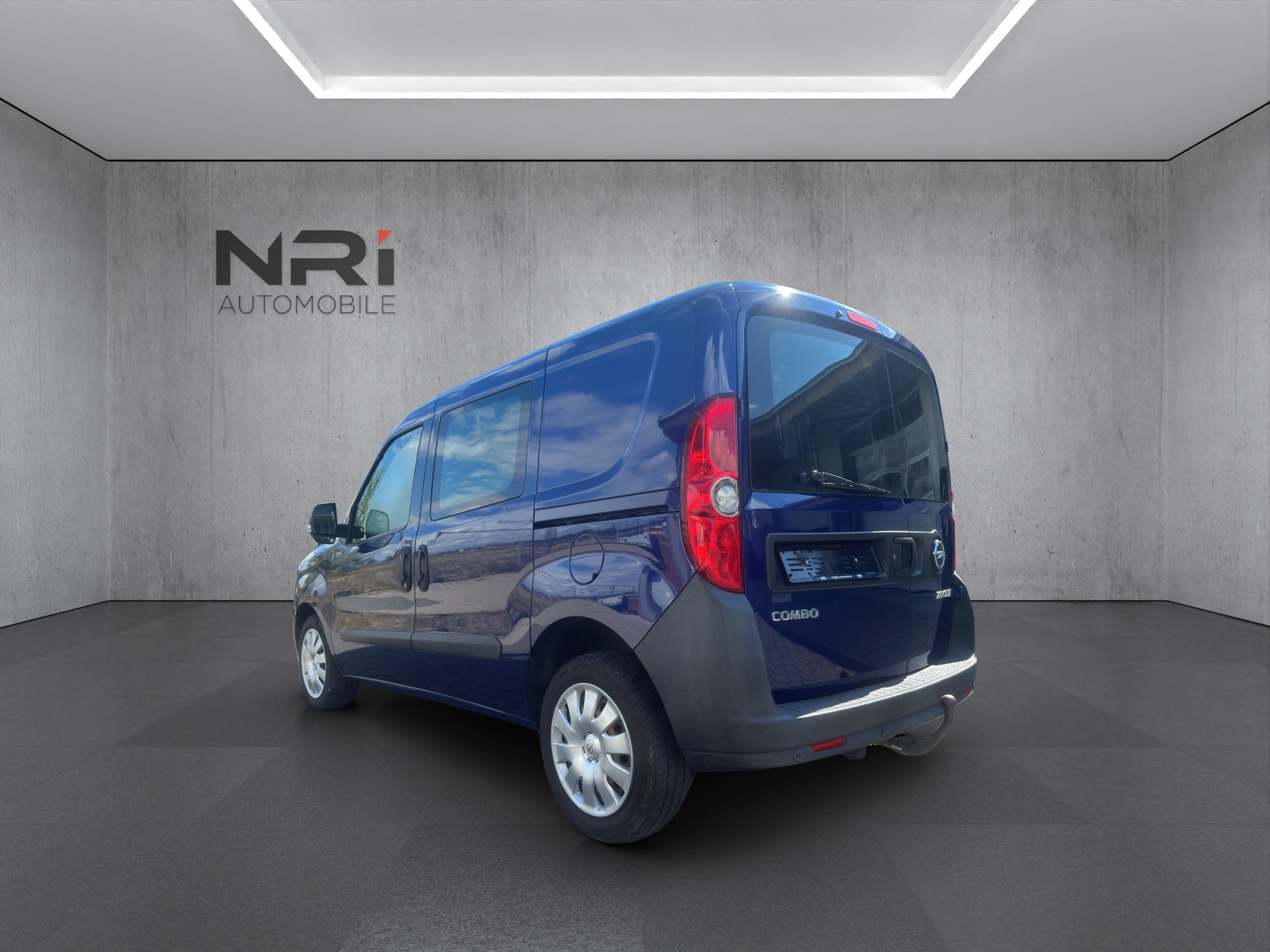 OPEL Combo 2.0 CDTI 2.0-image-6