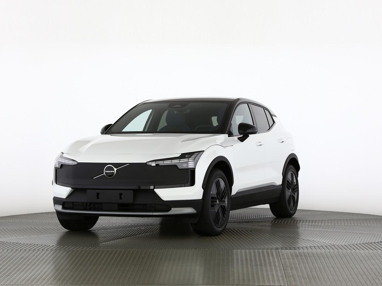 VOLVO EX30 CC P8 Ultra AWD-image-0