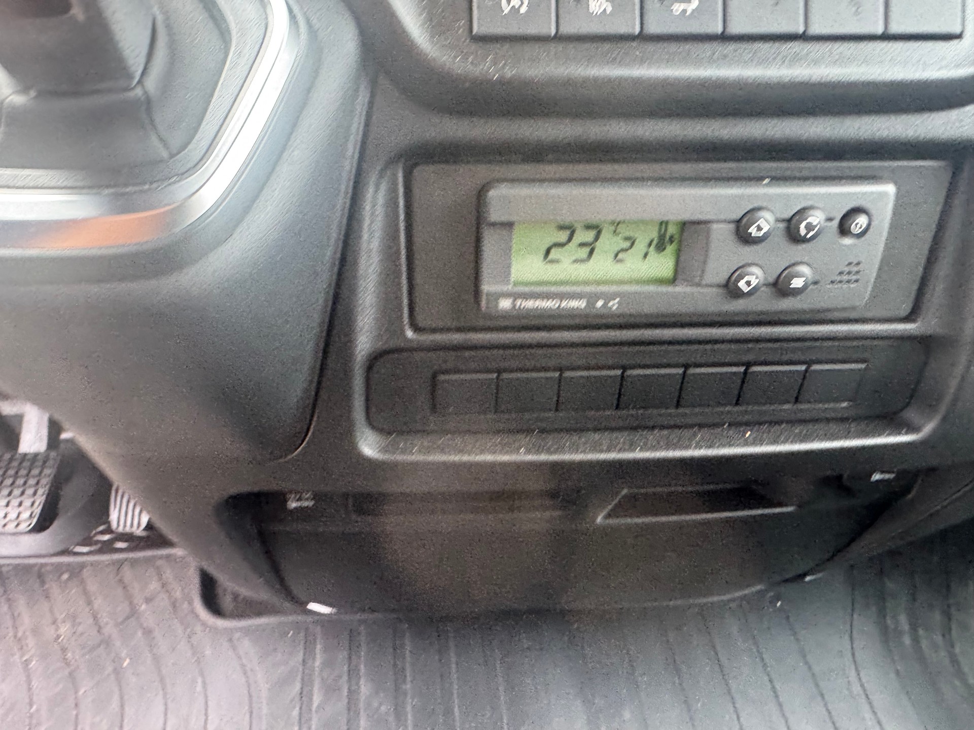 IVECO DAILY-image-12