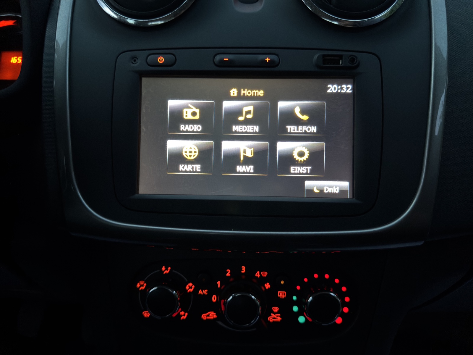 DACIA Sandero Tce 90 Stepway Lauréate * Frisch ab MFK & * Frisch ab Service .-image-16
