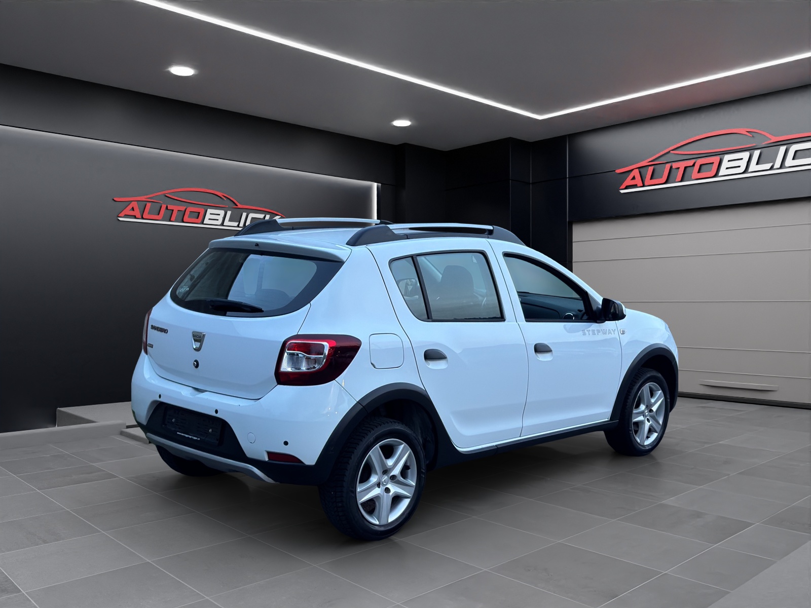 DACIA Sandero Tce 90 Stepway Lauréate * Frisch ab MFK & * Frisch ab Service .-showroom-element-3