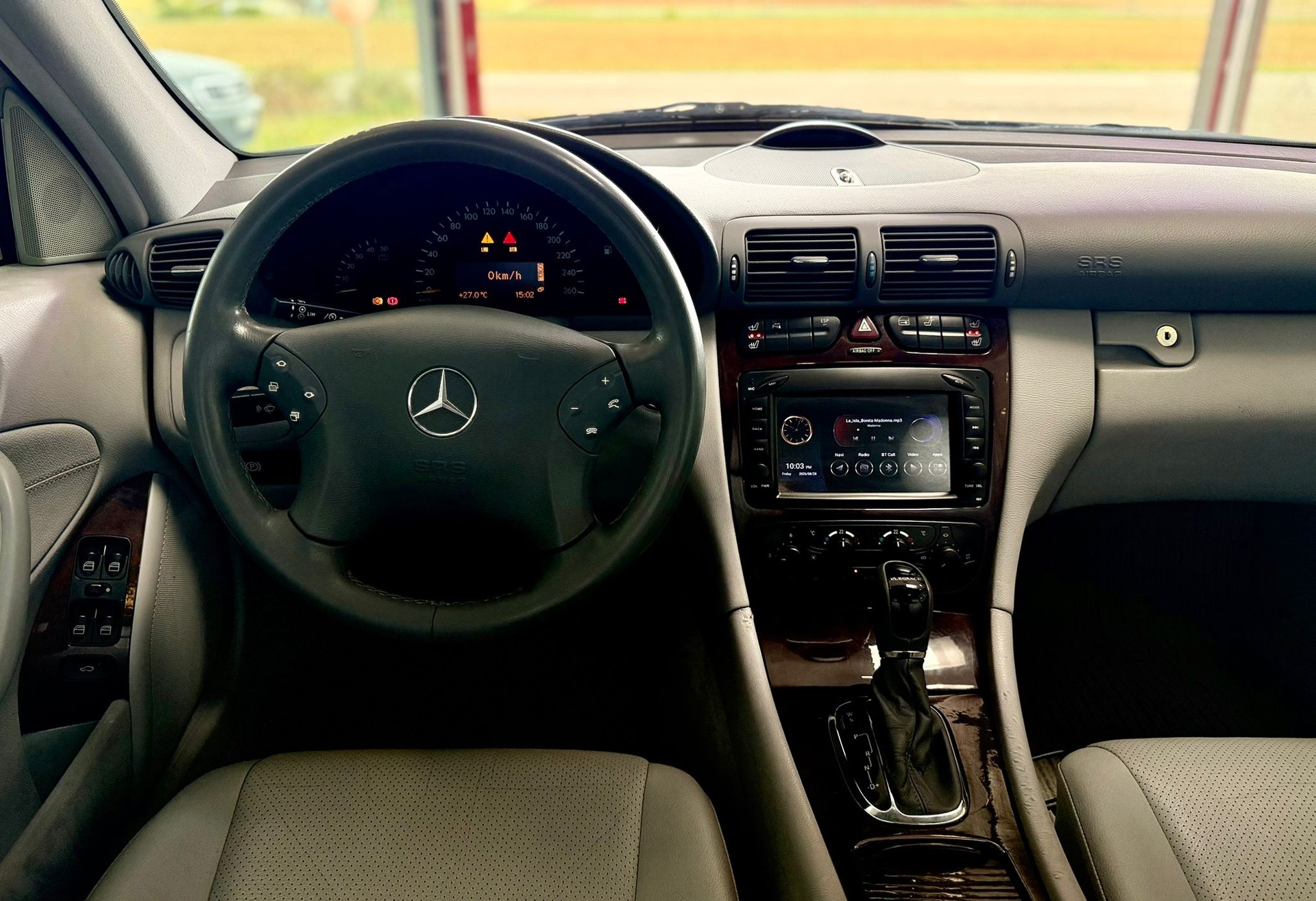 MERCEDES-BENZ C 220 CDI Elégance-image-21