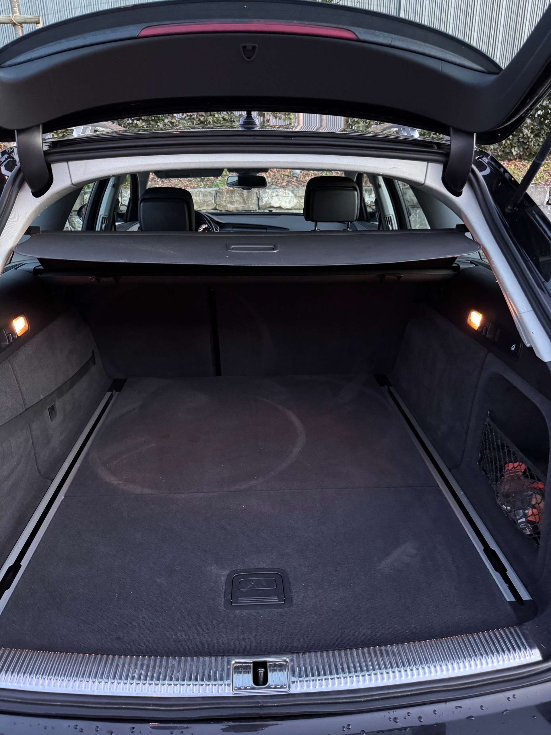 AUDI A6 allroad 3.0 TDI V6 quattro S-tronic-image-15