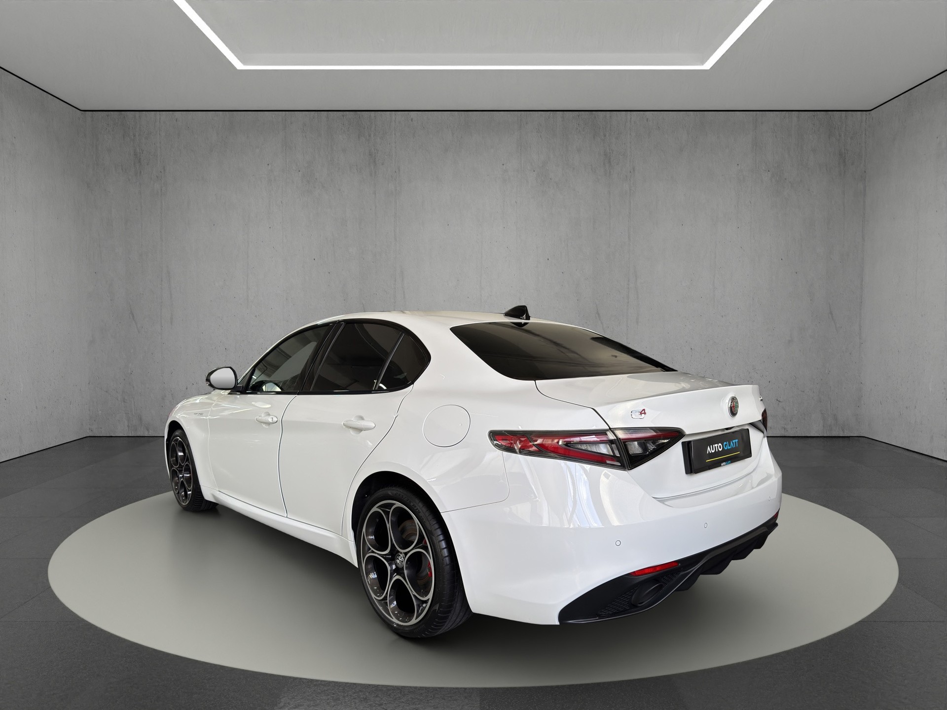 ALFA ROMEO Giulia 2.0 Veloce Q4 AT8 "Pack Premium-Harman Kardon"-image-4