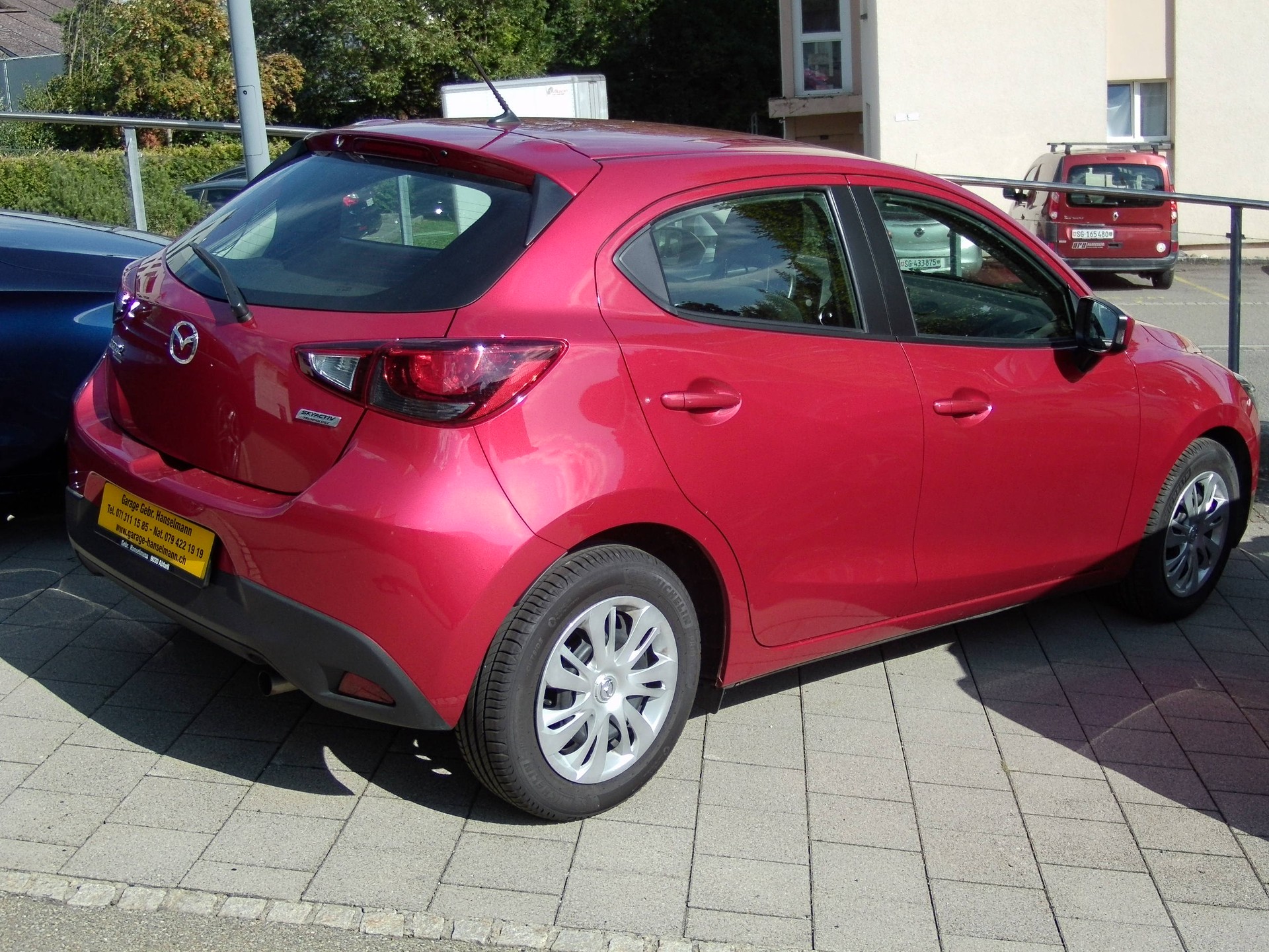 MAZDA 2 1.5i 16V Skyactiv-G Ambition Drive-image-1