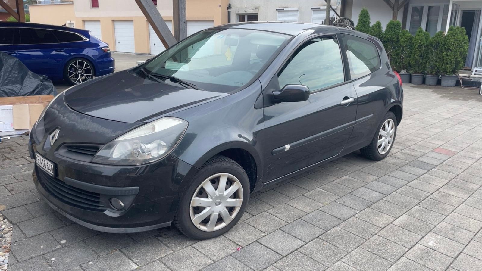 RENAULT Clio 1.6 16V Privilège