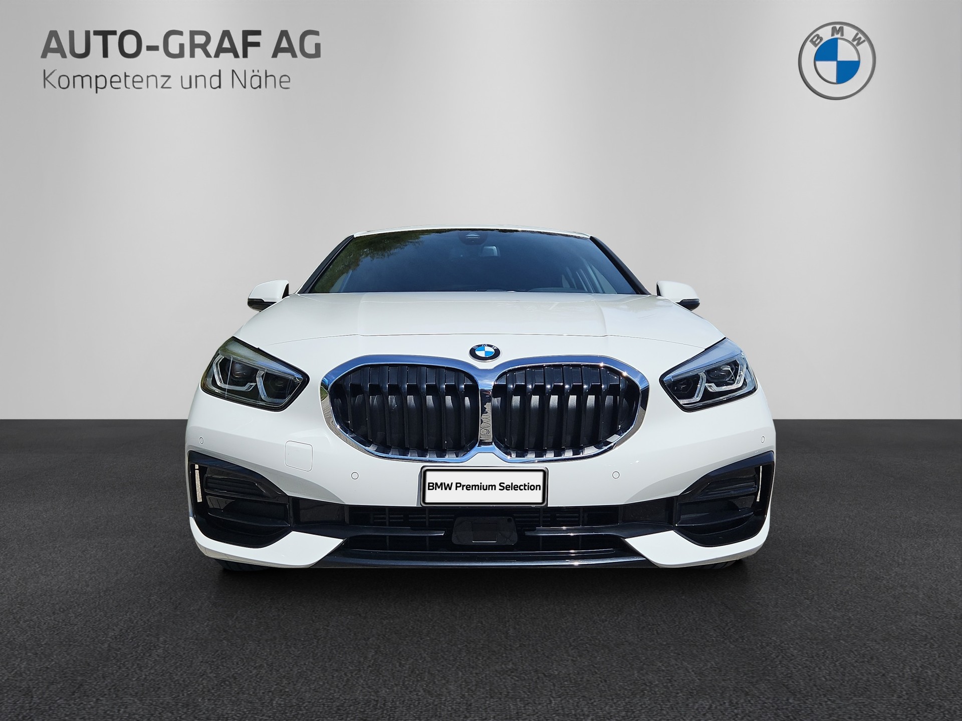 BMW 120d xDrive Steptronic Sport Line-image-7