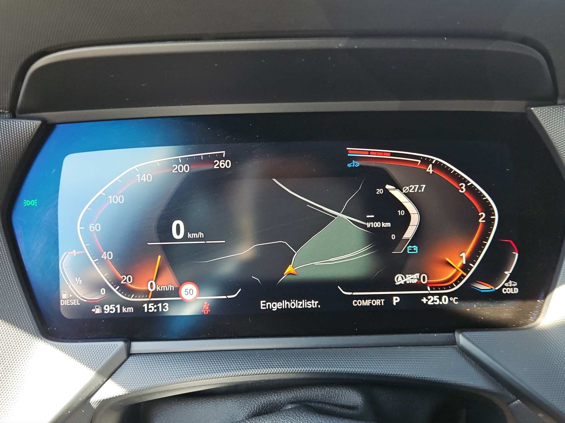 BMW 120d xDrive Steptronic Sport Line-image-10
