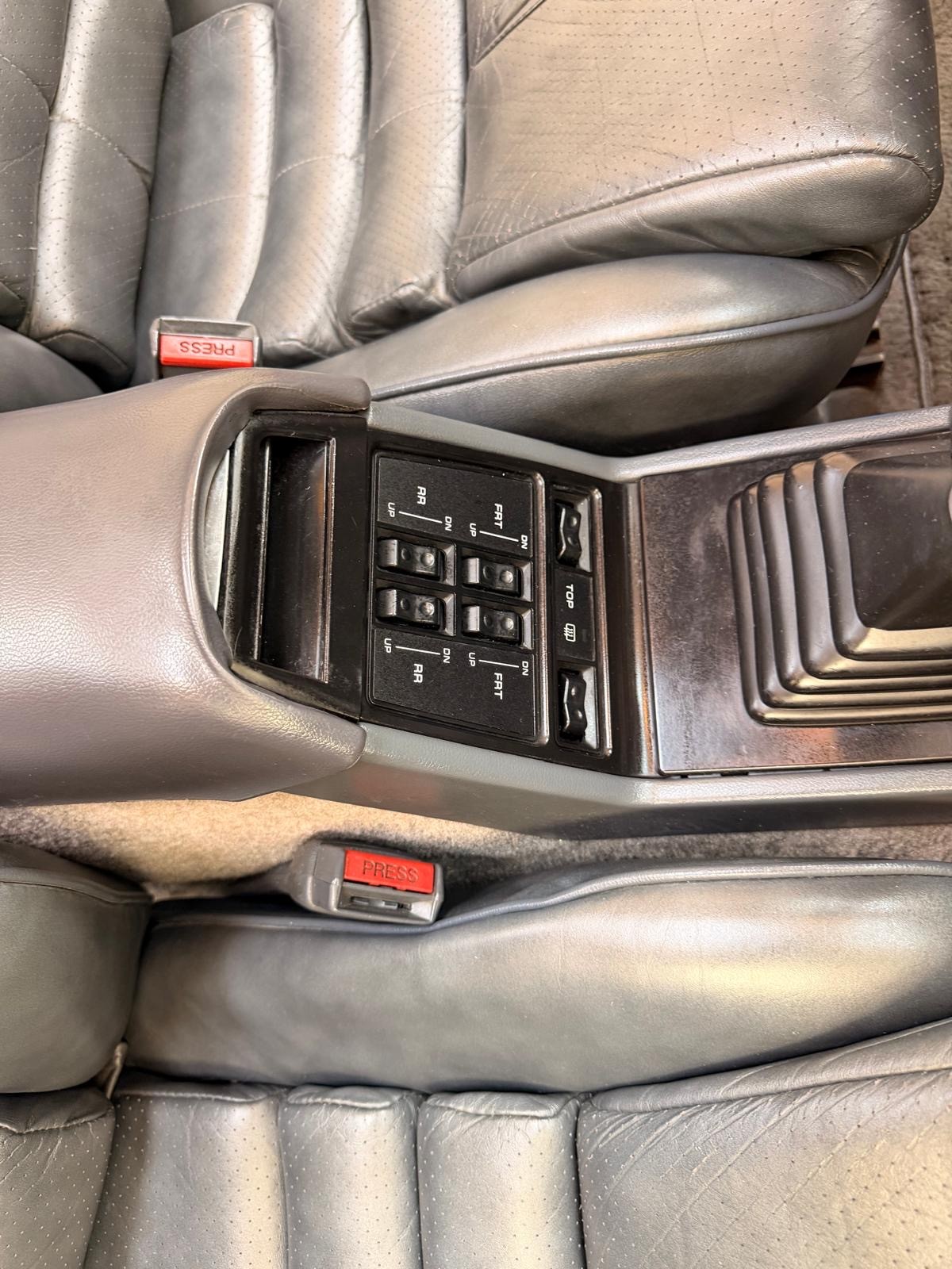 CHRYSLER Le Baron 2.2 Turbo GTC-image-11