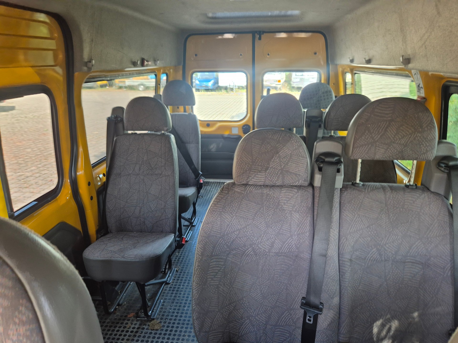 FORD Transit-image-10