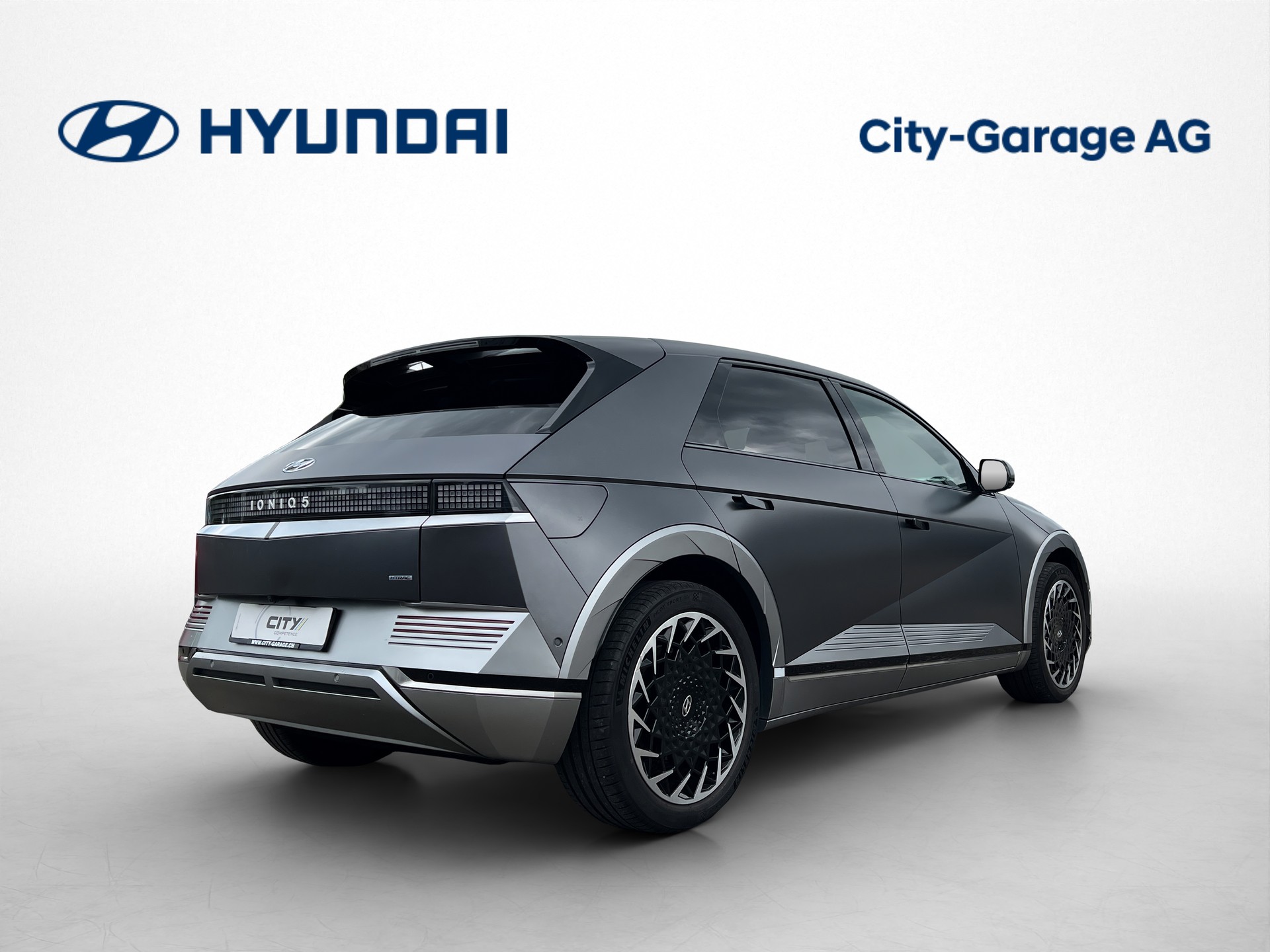 HYUNDAI Ioniq 5 72,6 kWh Vertex 4WD-image-2