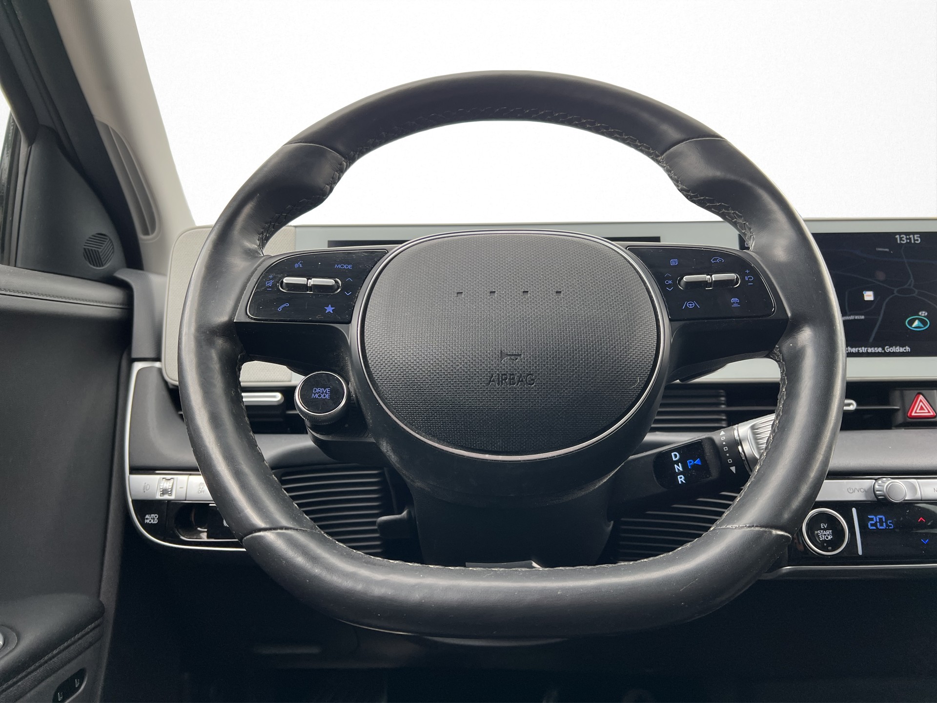 HYUNDAI Ioniq 5 72,6 kWh Vertex 4WD-image-10