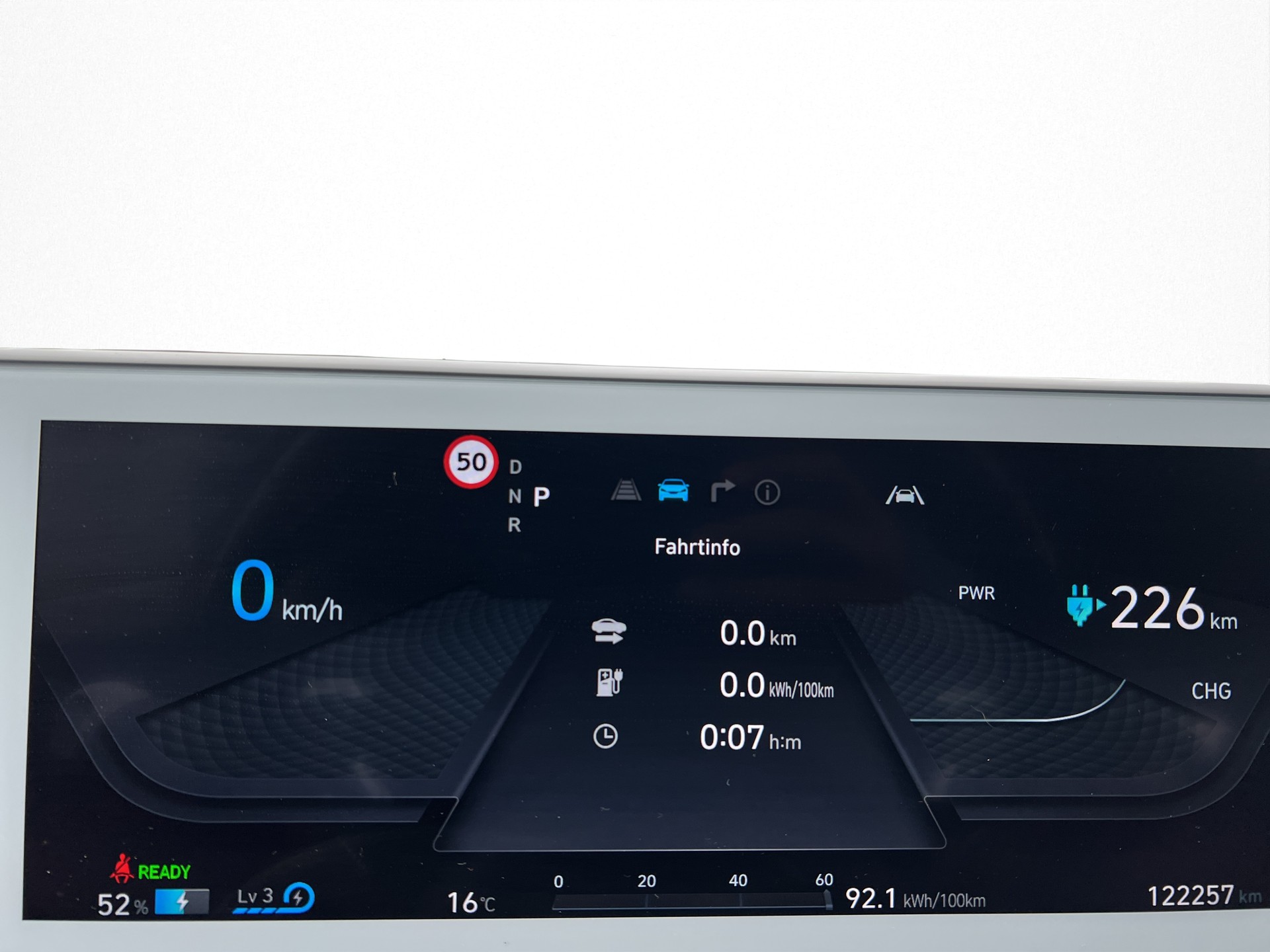 HYUNDAI Ioniq 5 72,6 kWh Vertex 4WD-image-8