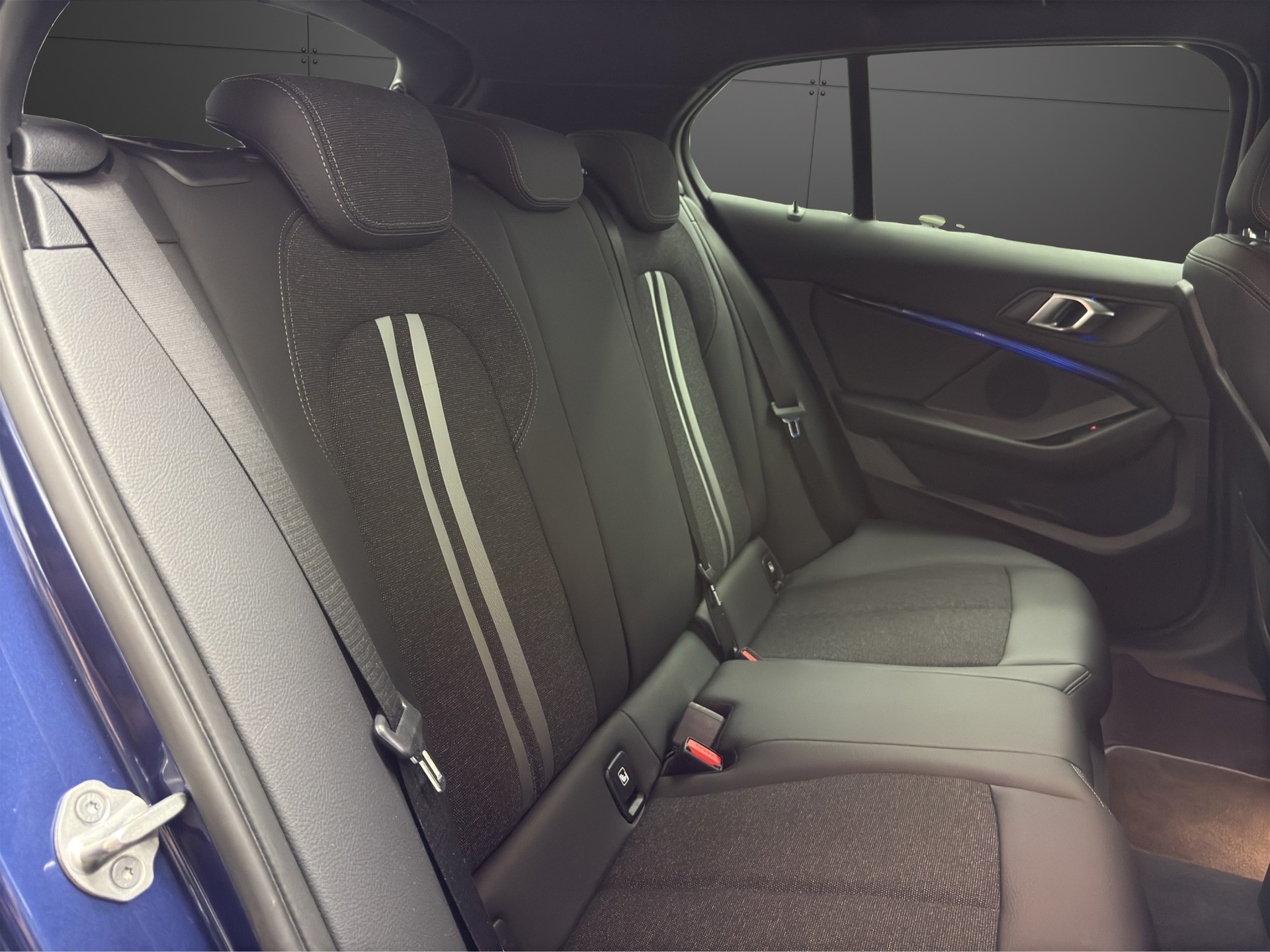 BMW 120d xDrive Steptronic Sport Line-image-12