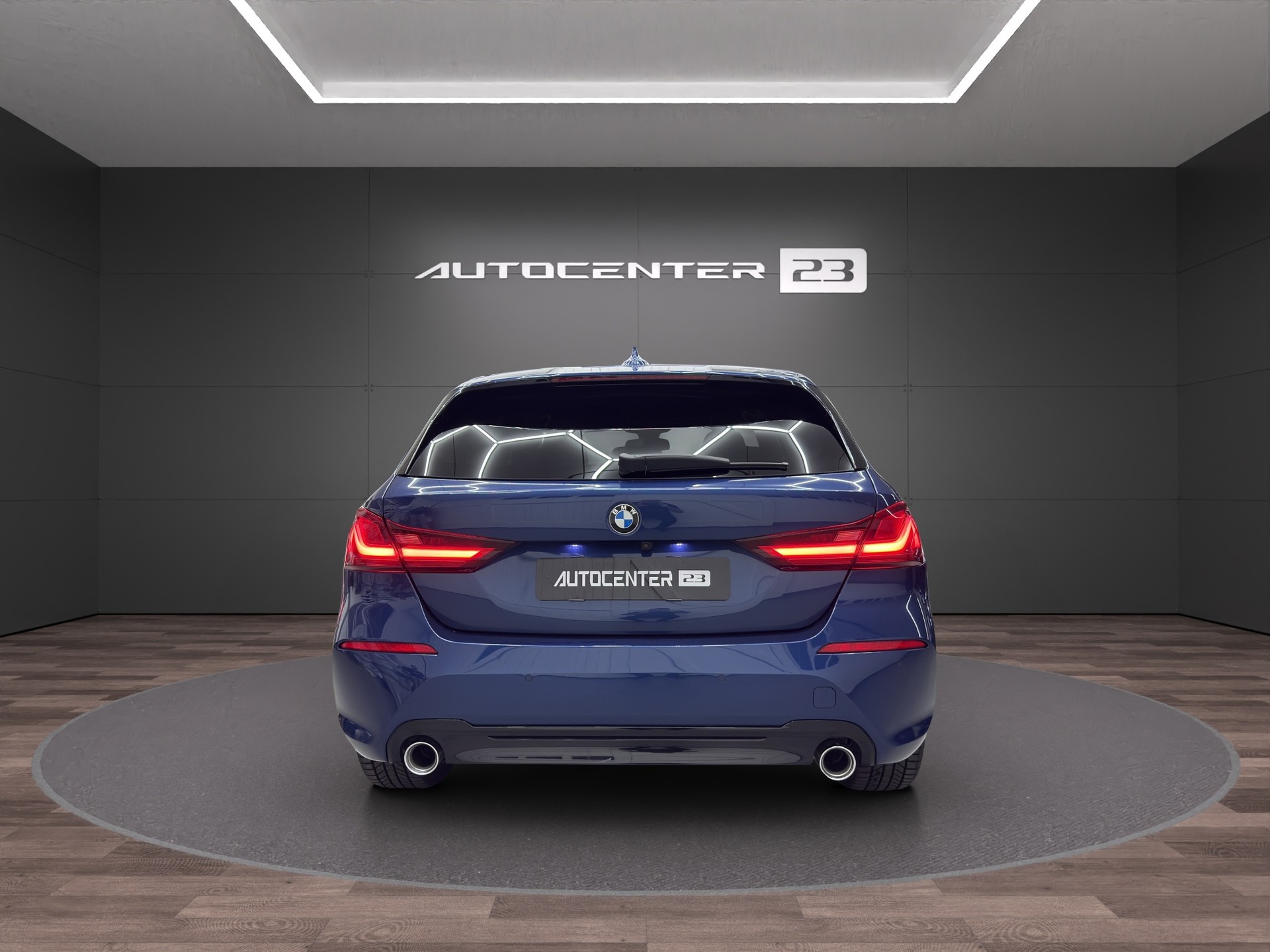 BMW 120d xDrive Steptronic Sport Line-image-3