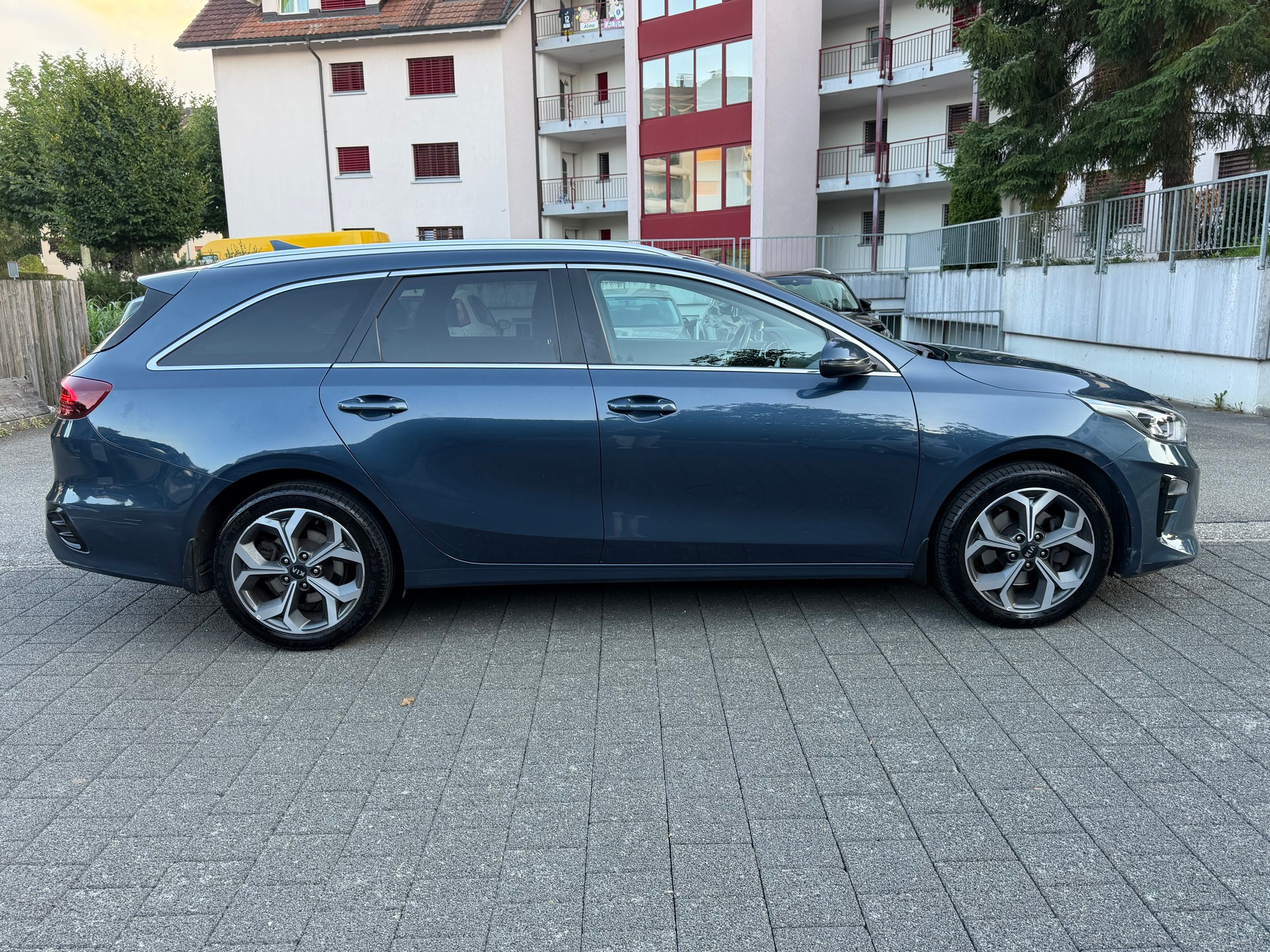 KIA Ceed Sportswagon 1.6 CRDi Style-image-7