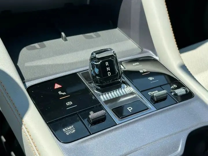 BYD Seal U "Design" EV-image-8