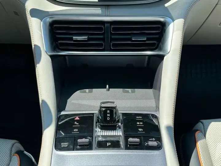 BYD Seal U "Design" EV-image-13