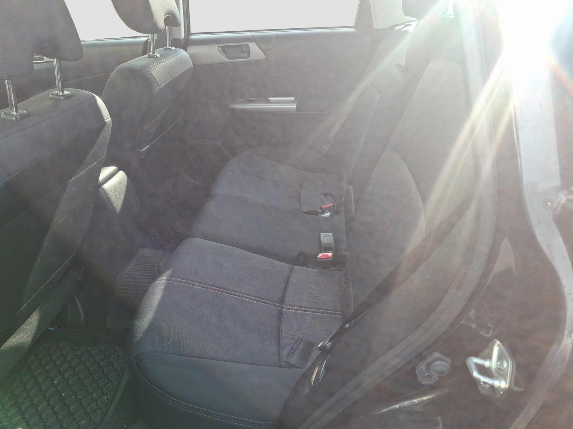 SUBARU Forester 2.0D XS Comfort-image-5