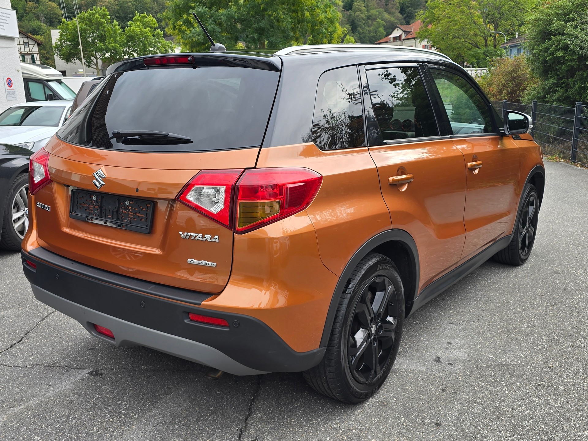 SUZUKI Vitara 1.4 Boosterjet Compact Top-image-4